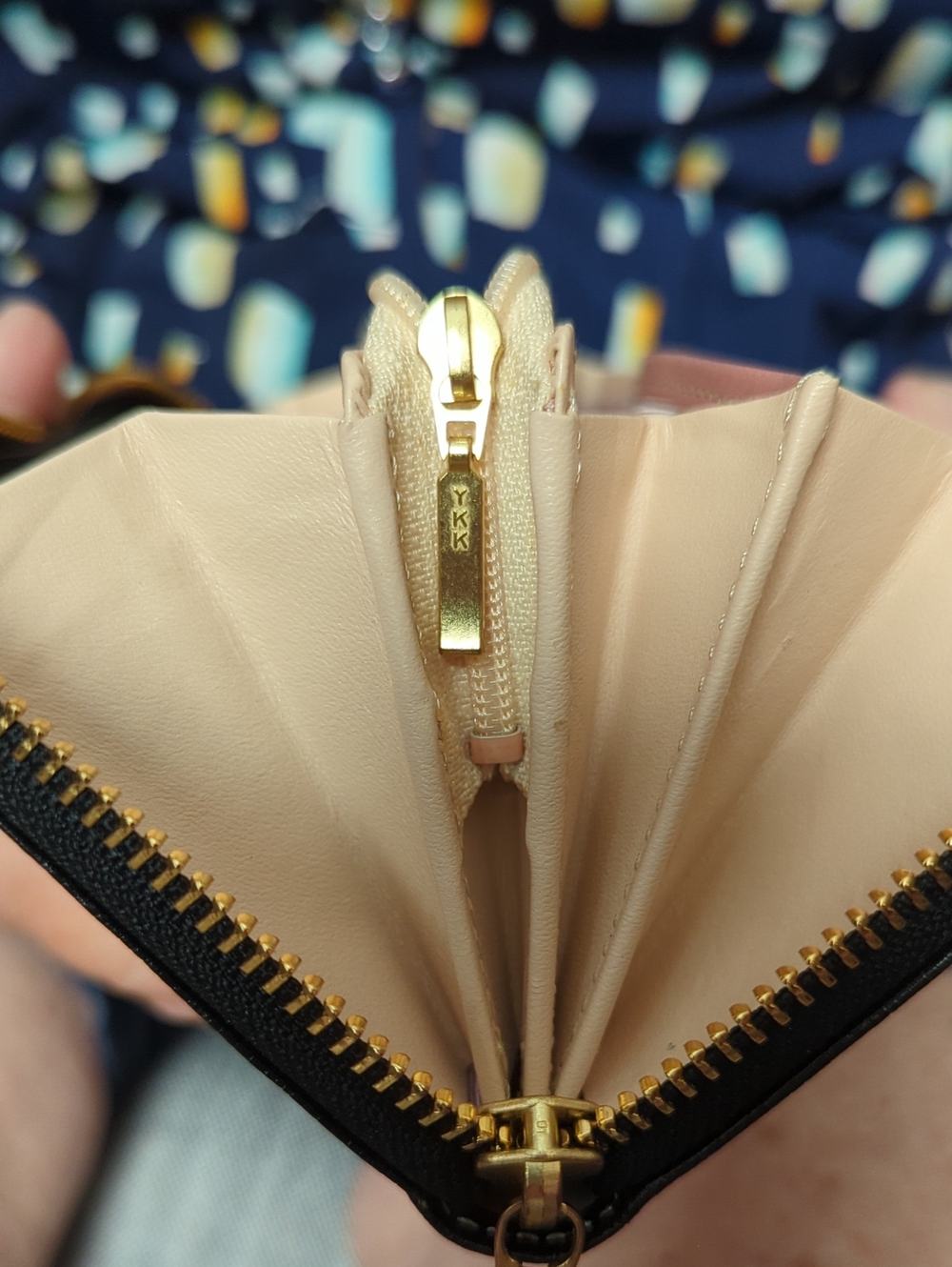 Nina Ricci Leather Zippy Wallet - Picture 11 of 11